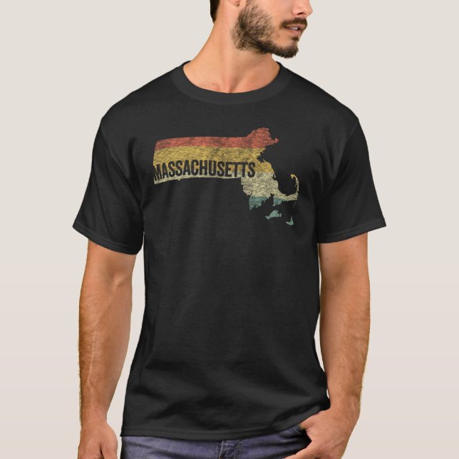 Massachusetts Vintage Retro Sunset Distressed Map T-Shirt (Front)