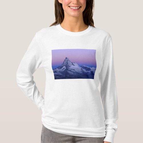 Matterhorn at dawn Zermatt Swiss Alps T_Shirt
