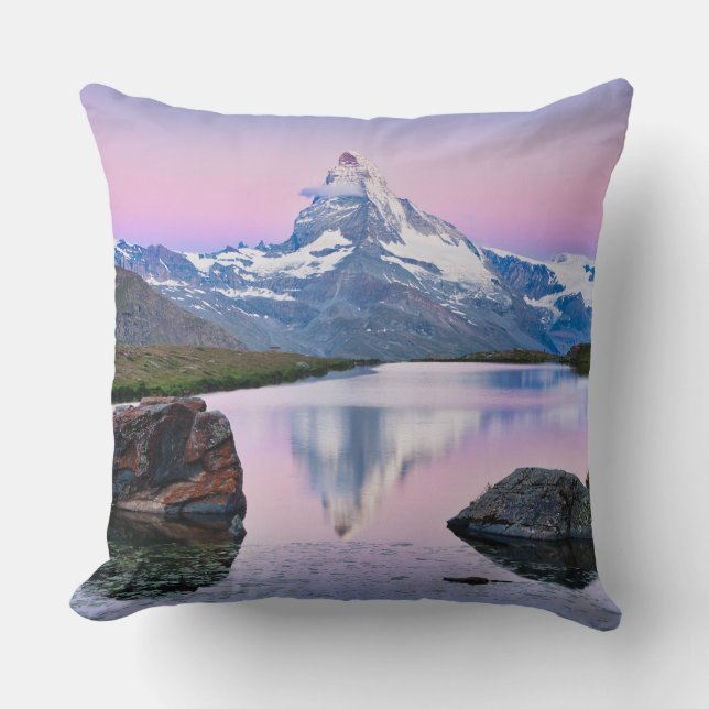 Matterhorn mountain in Zermatt, Switzerland Throw Pillow (Front)