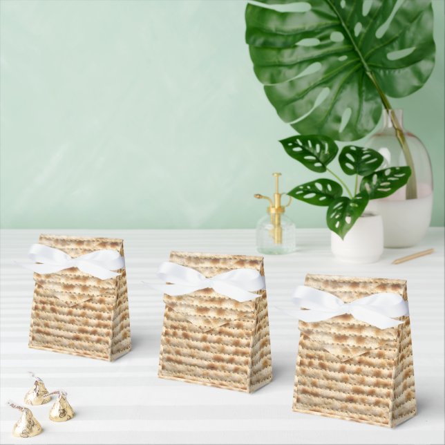 Matzah biscuit flatbread favor boxes (Multiple)