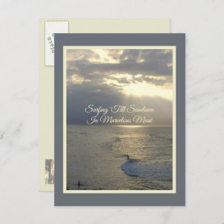 MAUI SURFERS CATCHING THE LAST WAVES POSTCARD