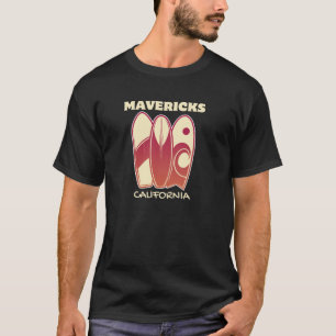 MAVERICKS CALIFORNIA Surfing Vintage Surfboards Re T-Shirt