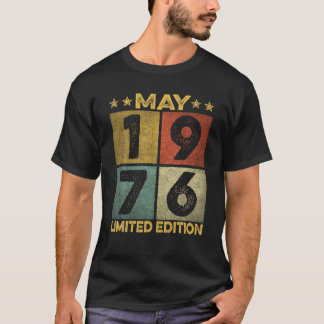 May 1976 45Th Birthday Gift 45 Year Old Men Women T-Shirt
