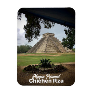 Mayan Pyramid CHICHEN ITZA Travel Souvenir Magnet