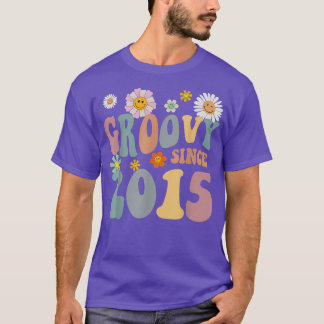 mb Groovy Since 2015 Retro Hippie Flower 7th Birth T-Shirt