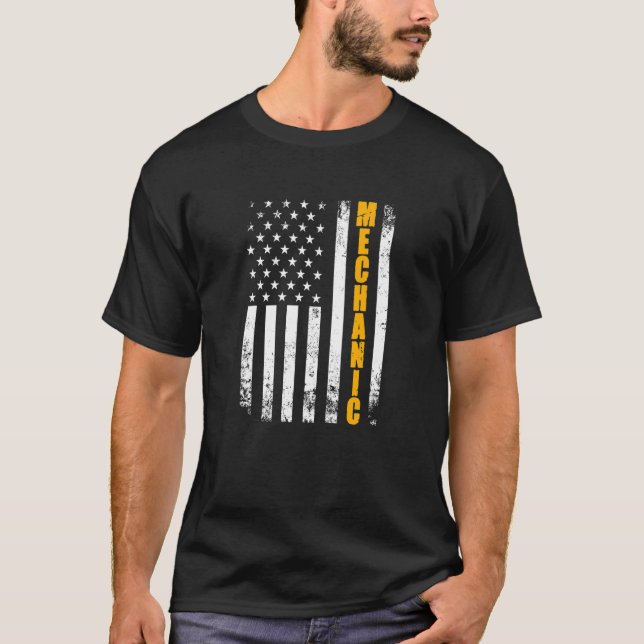 Mechanic American Flag Usa Patriotic Proud Funny M T-Shirt (Front)
