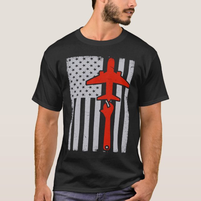 Mechanics  American Flag Plane Airplane Mechanic W T-Shirt (Front)
