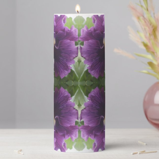 Mechteld Pillar Candle (In Situ)