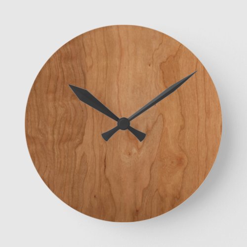 Med_Lt Wood Grain Round Clock