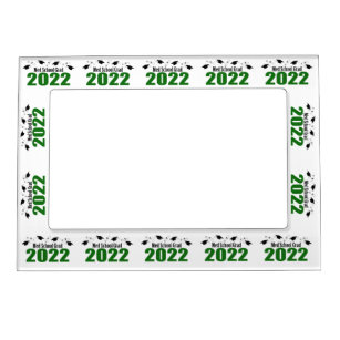 Med School Grad 2022 Caps And Diplomas (Green) Magnetic Frame