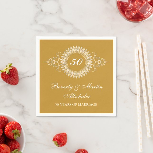 Medallion Golden Anniversary Celebration Napkins (Insitu)