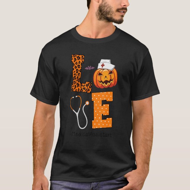 Medical Assistant Love Halloween Nursing Pumpkin S T-Shirt (Front)