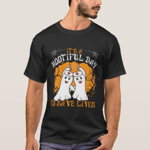 Medical Halloween Trick Or Treat Healthcare Doctor T-Shirt