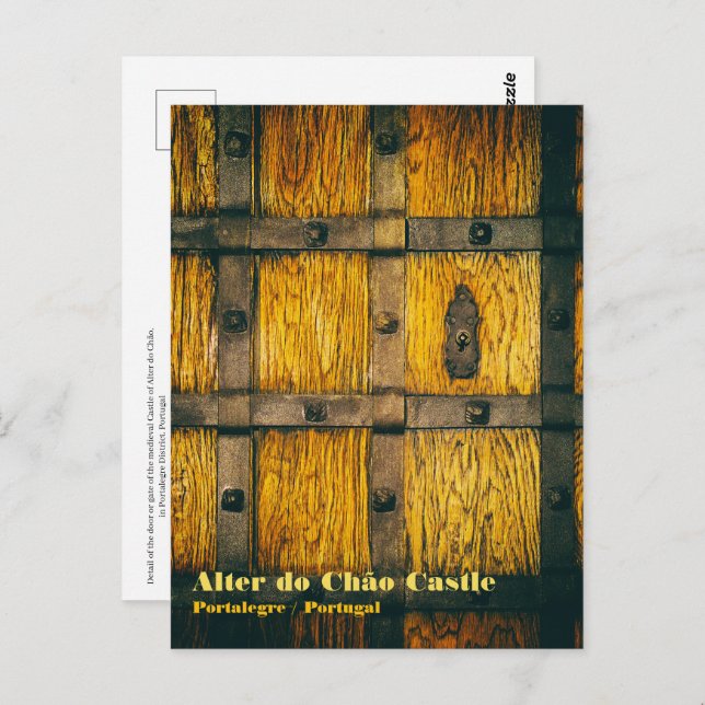 Medieval castle gate close-up postcard (Front/Back)