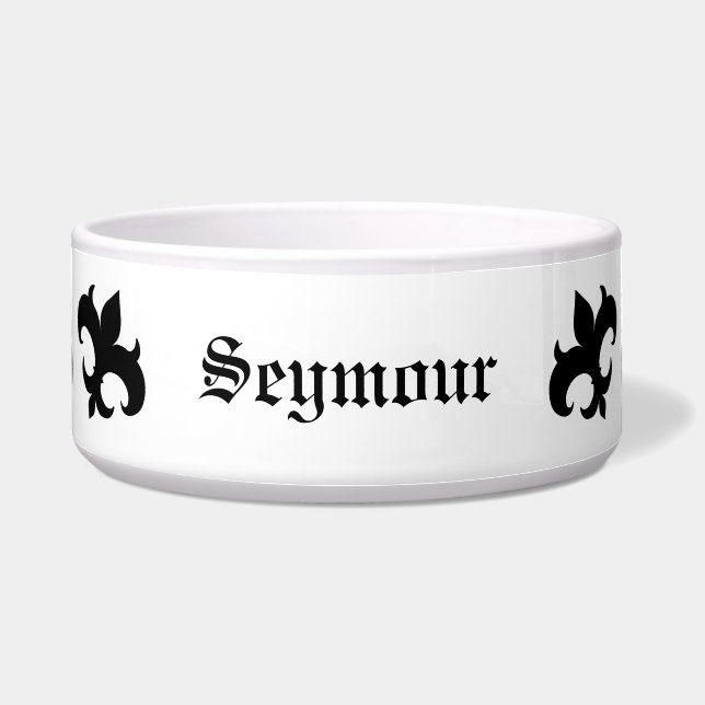 Medieval fleur de lis bowl (Front)