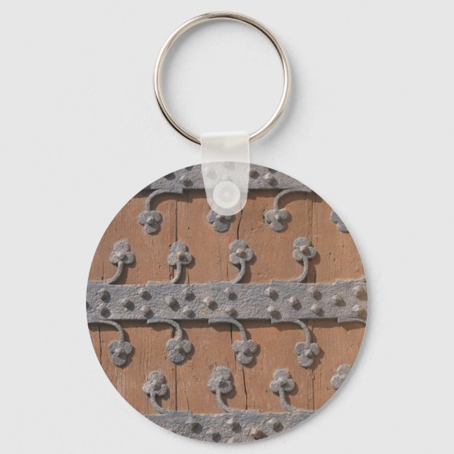Medieval gothic gate keychain (Front)