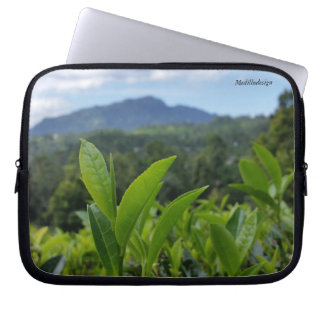 Medilludesign - Tea leaves Laptop Sleeve