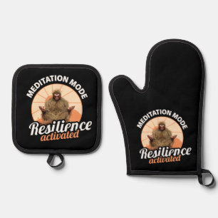 Meditation Mode Bigfoot Resilience Activated Oven Mitt & Pot Holder Set