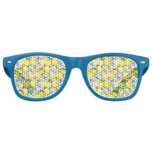 Mediterranean Traditional Pattern With Lemons Retro Sunglasses