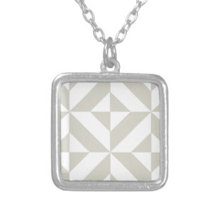 Medium Gray Geometric Deco Cube Pattern Silver Plated Necklace