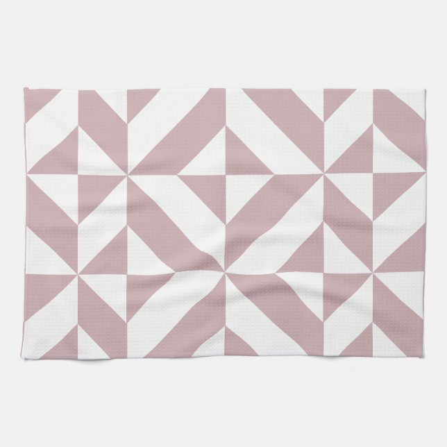 Medium Mauve Geometric Deco Cube Pattern Towel (Horizontal)