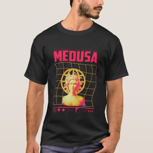 Medusa  T_Shirt