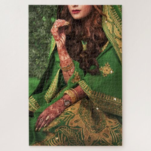 Mehndi Henna Indian Bride Jigsaw Puzzle 1014 pc