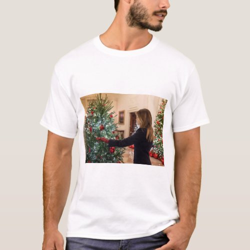 Melania Trump Decorating Christmas Tree T_Shirt