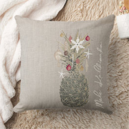 Mele & Island Pine, Hawaiian Style Christmas Throw Pillow