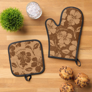 Mele Kalikimaka Vintage  Hawaiian Hibiscus Brown Oven Mitt & Pot Holder Set