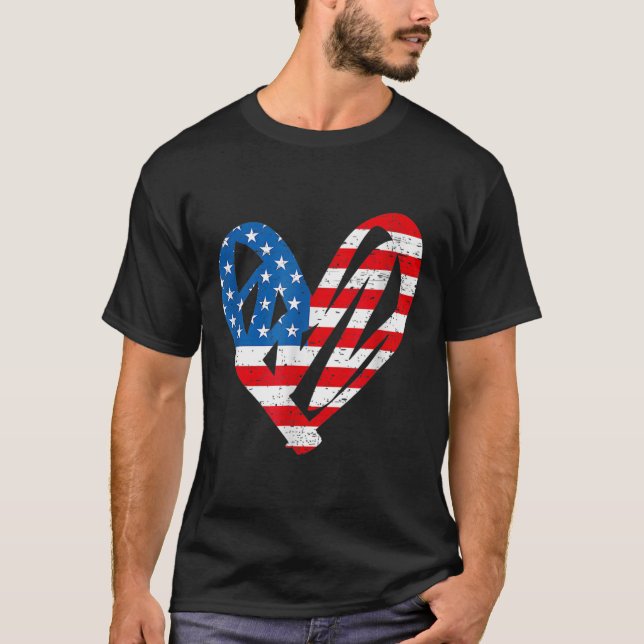 Memorial Day &amp; 4th July Partiotic Heart  T-Shirt (Front)