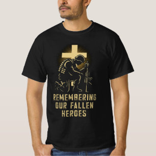 Memorial Day Remembering Our Fallen Heroes US Fait T-Shirt