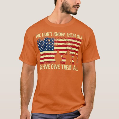 Memorial Day  to remember our armed forces  T_Shirt