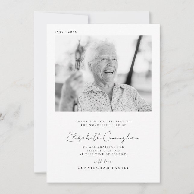 Memorial Funeral Elegant Simple Modern Chic Photo Thank You Card (Front)