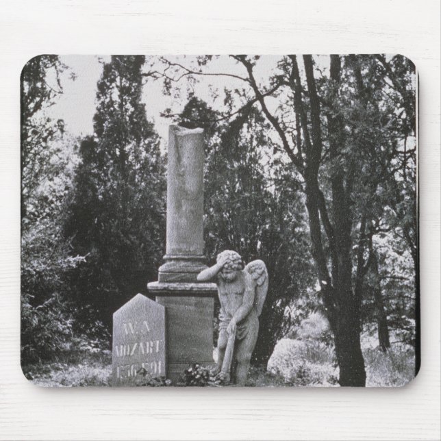 Memorial to Wolfgang Amadeus Mozart Mouse Pad (Front)