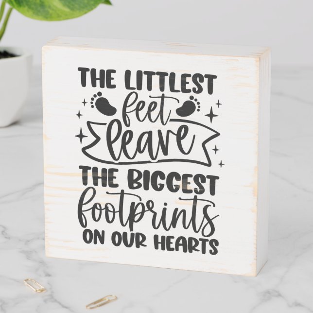  Memorial Wooden Box Sign (In Situ Horizontal)