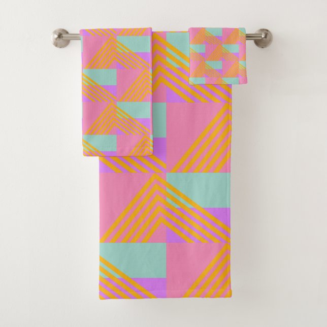 Memphis Style 90s Throwback Colorful Pattern Bath Towel Set (Insitu)