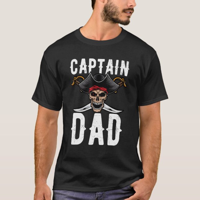 Mens Captain Dad Halloween Pirate Ghosts Spooky Ha T-Shirt (Front)