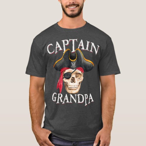 Mens Captain Grandpa Halloween Skull Pirate Hat T_Shirt
