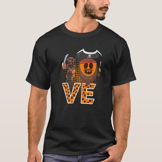 Mens Cute Pumpkin Pirate With Lovely Expression Lo T-Shirt (Front)