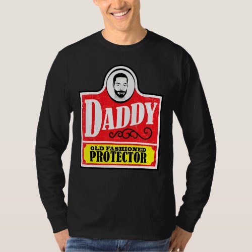 Mens Daddy Old Fashioned Protector  Fathers Day T_Shirt