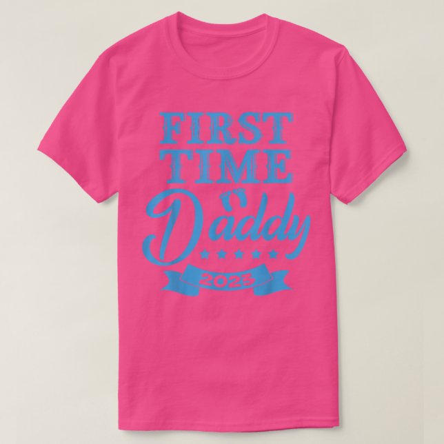 Mens First Time Daddy 2023 Pregnancy Announcement  T-Shirt (Design Front)