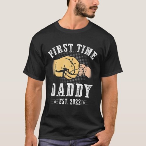 Mens First Time Daddy Est 2022 Promoted To New Dad T_Shirt