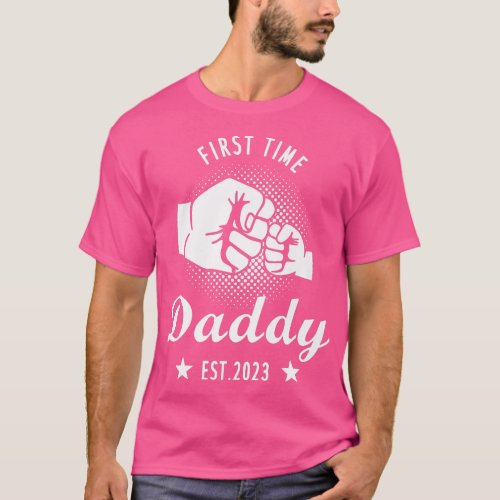 Mens First Time Daddy Est 2023 Dad Pregnancy Annou T_Shirt