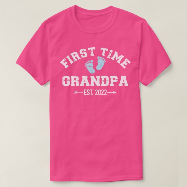 Mens First time grandpa 2022 for grandfather to be T-Shirt (Design Front)