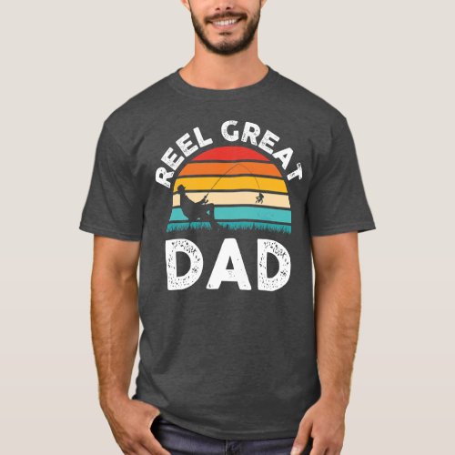 Mens Fishermen Reel Great Dad Vintage Fishing T_Shirt