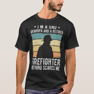 Mens I'm A Dad Grandpa And A Retired Firefighter   T-Shirt