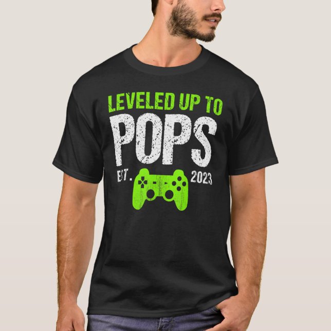 Mens Leveled Up To Pops Est 2023     New Dad Gamer T-Shirt (Front)