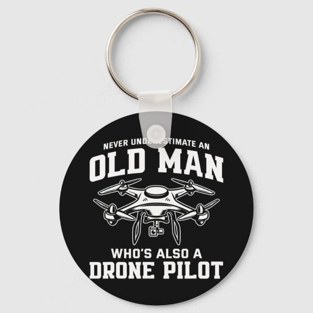 Mens Never Underestimate An Old Man Who's Also Keychain (Front)