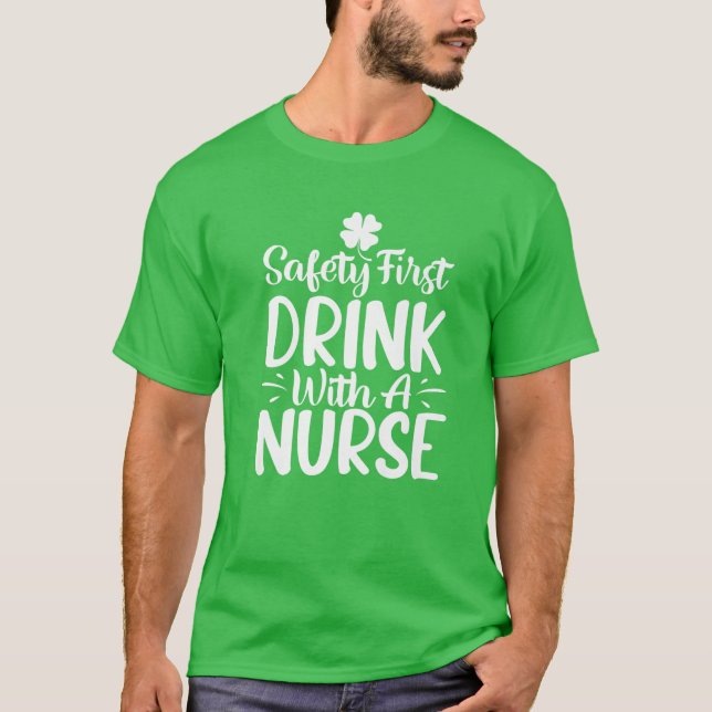 Mens Nurse St Patricks Day Funny Nurse Medical Iri T-Shirt (Front)